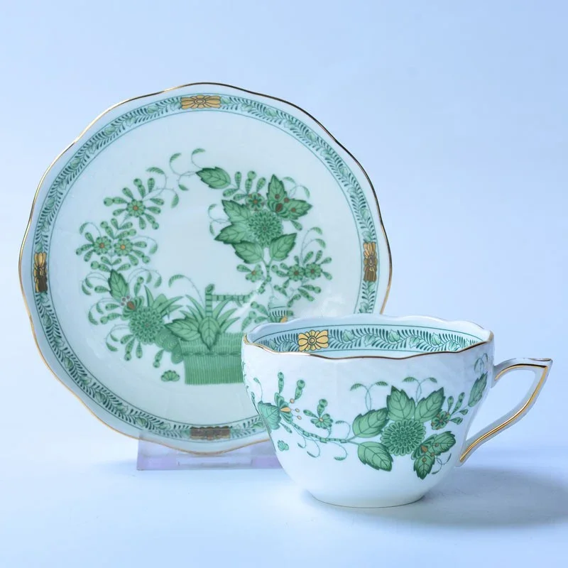 Tazza e Piattino Classici con  - Coffee Tea Gift Basket recensione e prezzo