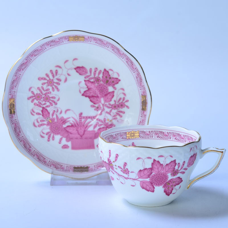 Tazza e Piattino Classici con  - Coffee Tea Gift Basket recensione e prezzo