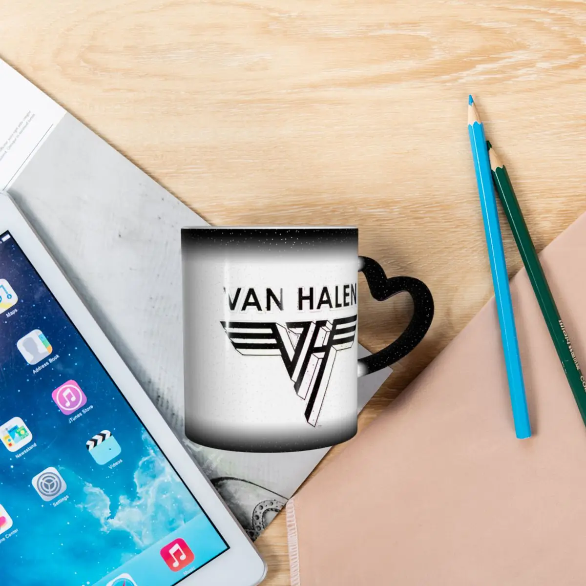 Tazza con logo Van Halen 5150, - Coffee Tea Van recensione e prezzo